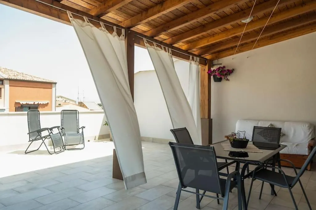 Zahrah Apartment Castellammare del Golfo 0*,  Italy