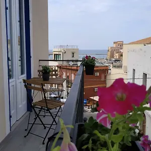 Marina Blu Pensión